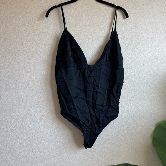 NWOT For Love & Lemons Scorpio Bodysuit. Black  L - Picture 4 of 10